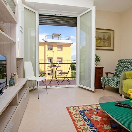 Villa Mimosa - Appartamento 2 - Happy Rentals Desenzano del Garda Luaran gambar