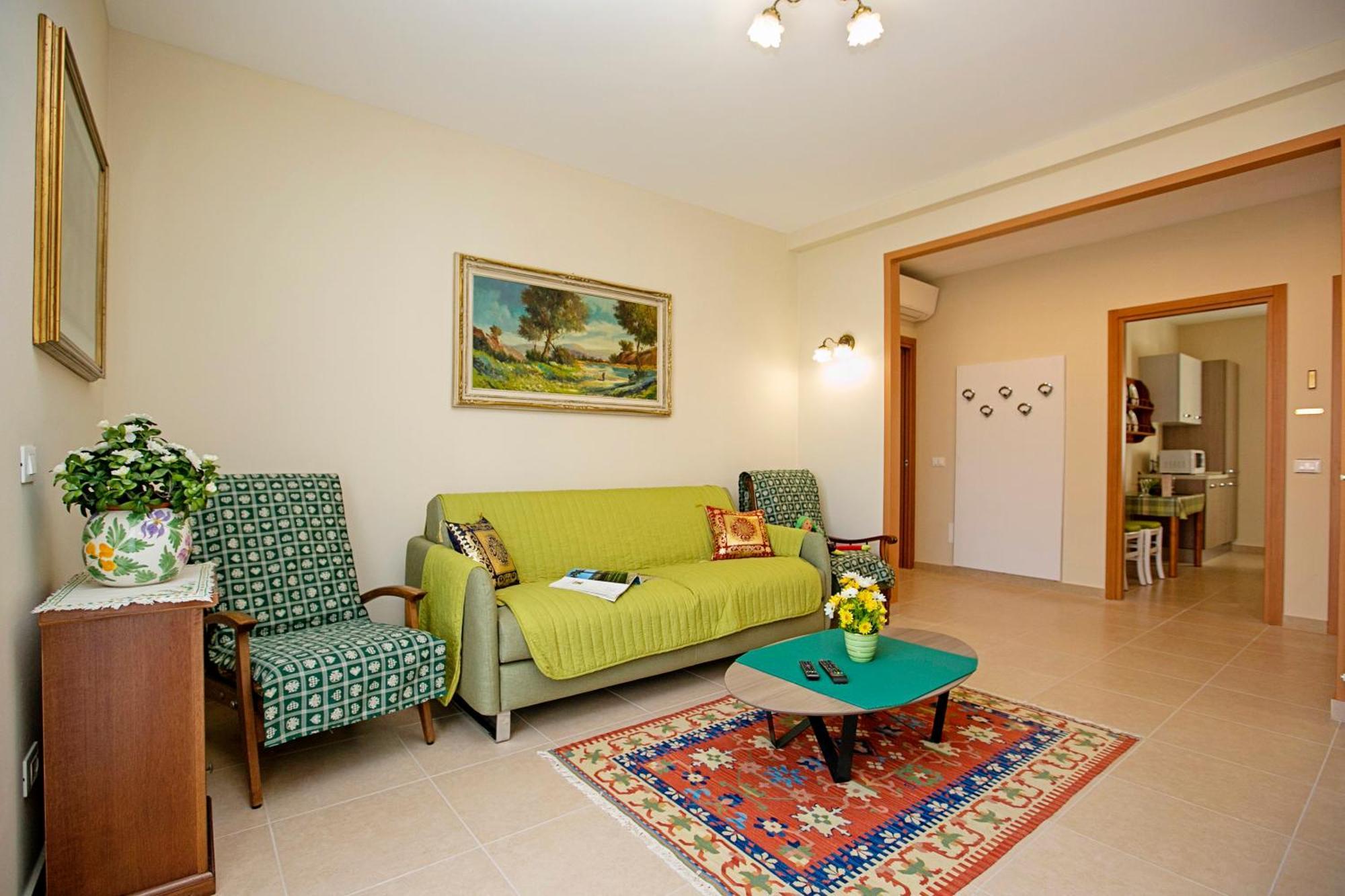 Villa Mimosa - Appartamento 2 - Happy Rentals Desenzano del Garda Luaran gambar