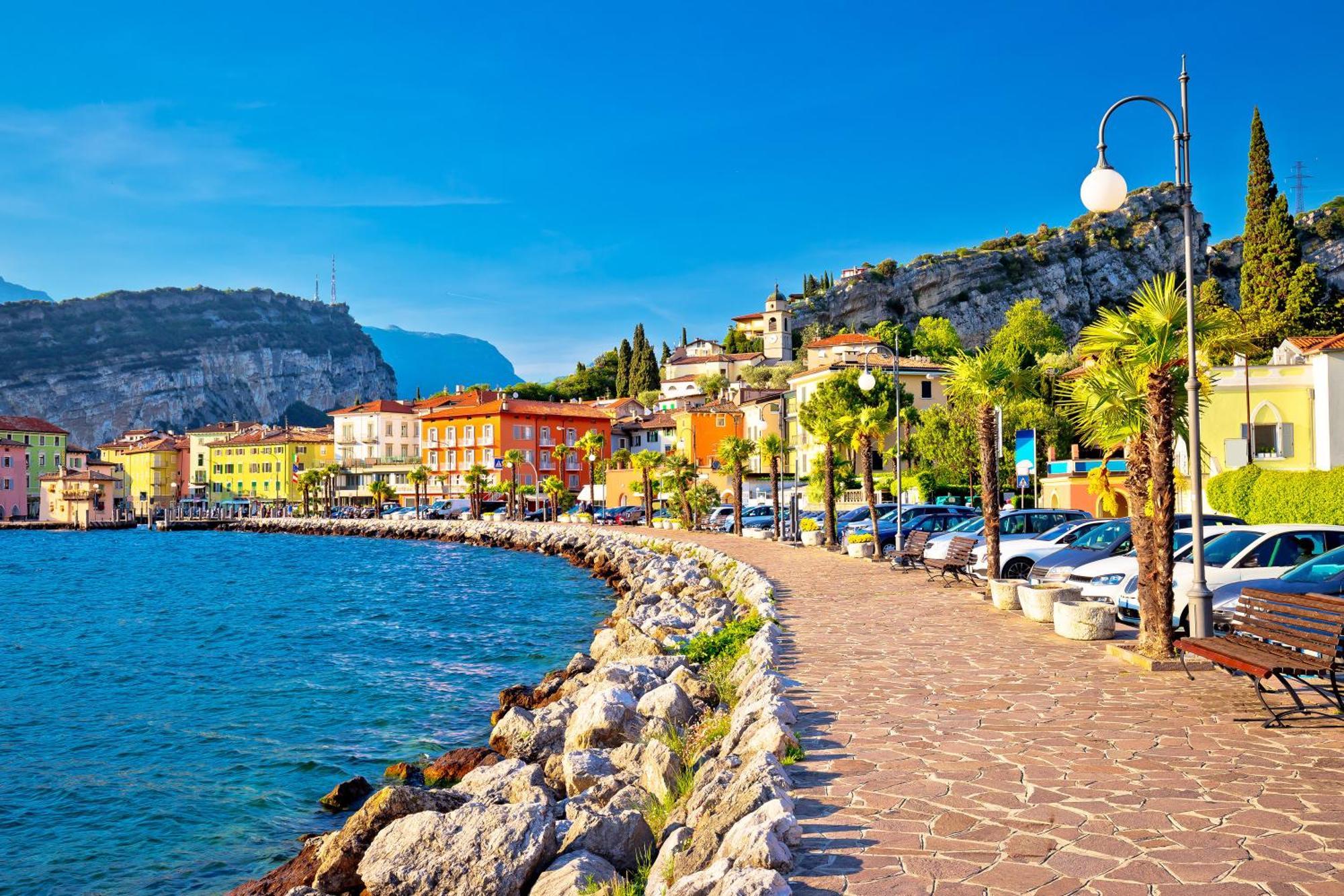 Villa Mimosa - Appartamento 2 - Happy Rentals Desenzano del Garda Luaran gambar