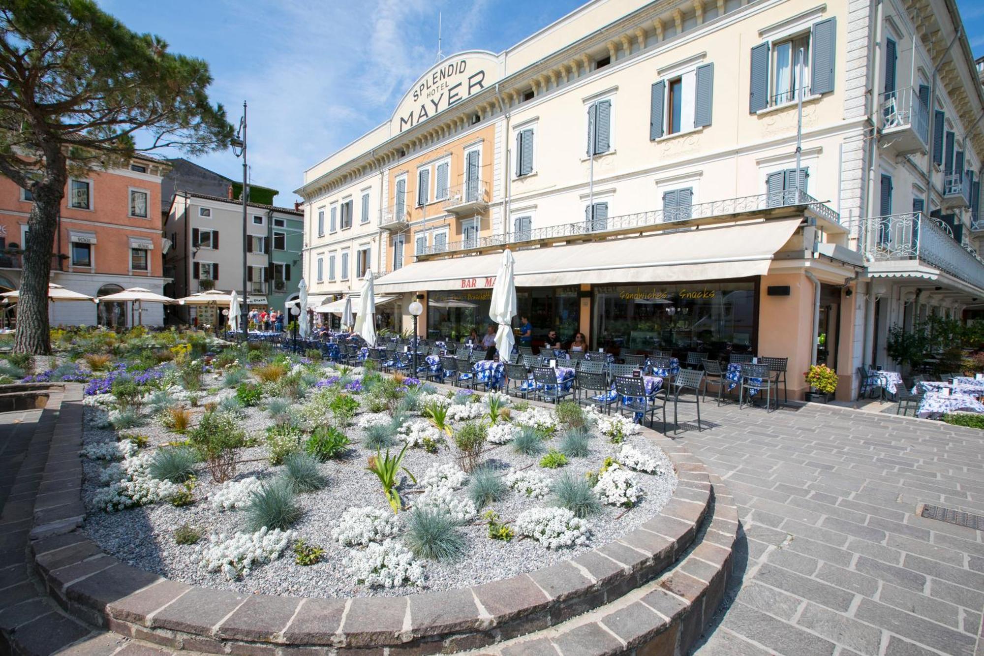 Villa Mimosa - Appartamento 2 - Happy Rentals Desenzano del Garda Luaran gambar